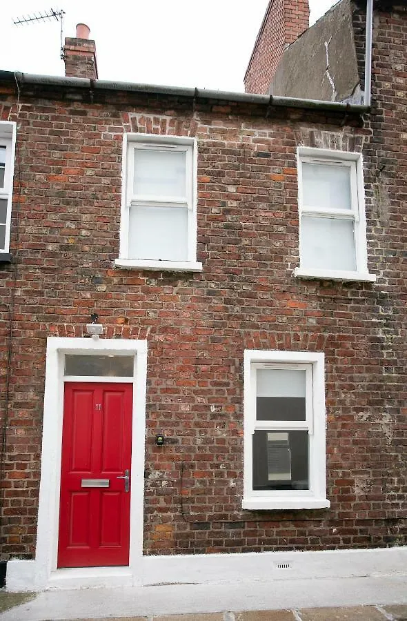 Contatos de 11 College Place North